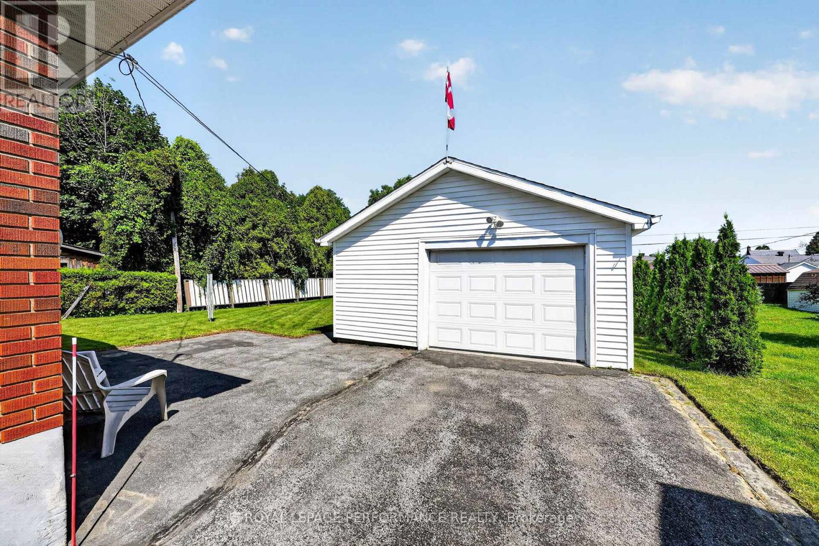 32 Frost Avenue N, South Stormont, Ontario  K0C 1P0 - Photo 40 - X13540908