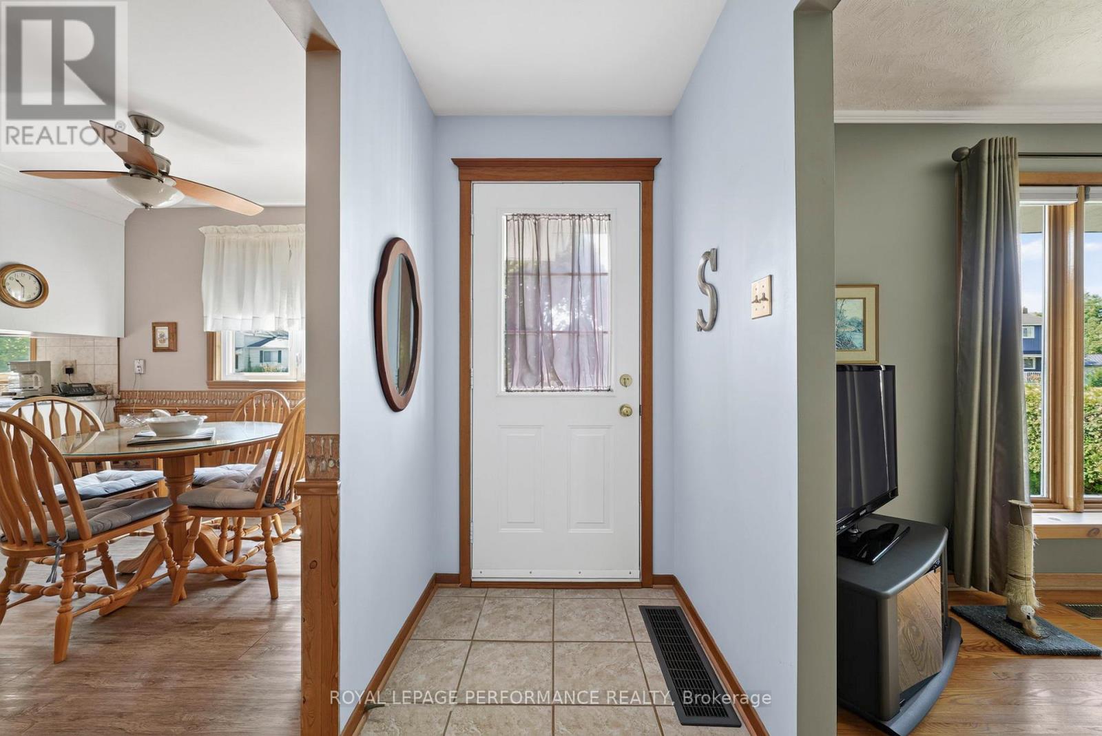 32 Frost Avenue N, South Stormont, Ontario K0C 1P0 - Photo 6 - X13540908