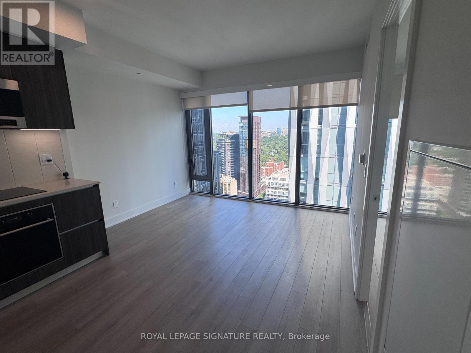 2801 - 8 Cumberland Street, Toronto, Ontario  M4W 0B6 - Photo 2 - C13540912
