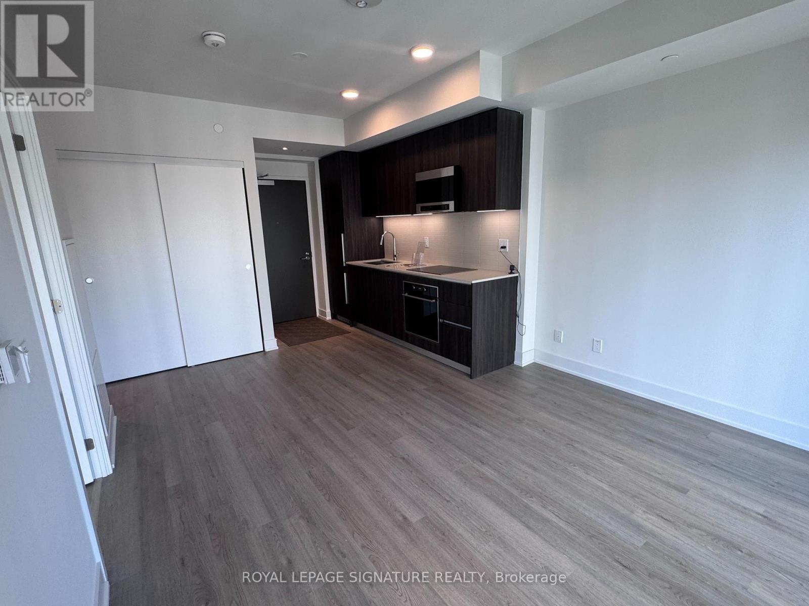 2801 - 8 Cumberland Street, Toronto, Ontario  M4W 0B6 - Photo 3 - C13540912