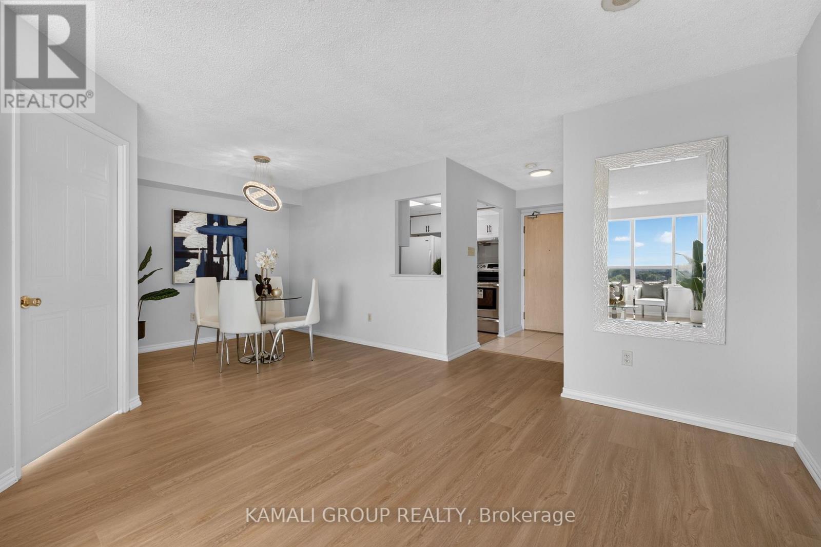 1126 - 3 Greystone Walk Drive, Toronto, Ontario  M1K 5J4 - Photo 6 - E13540922
