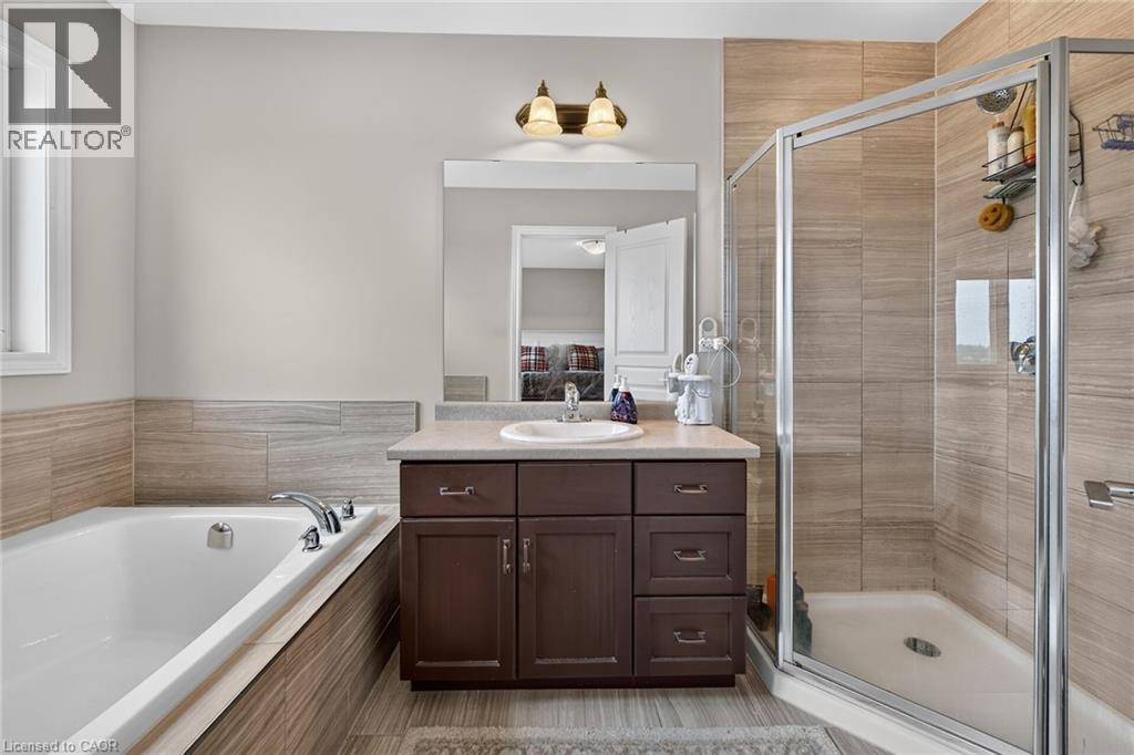 302 Festival Way, Hamilton, Ontario  L0R 1C0 - Photo 25 - 40846479