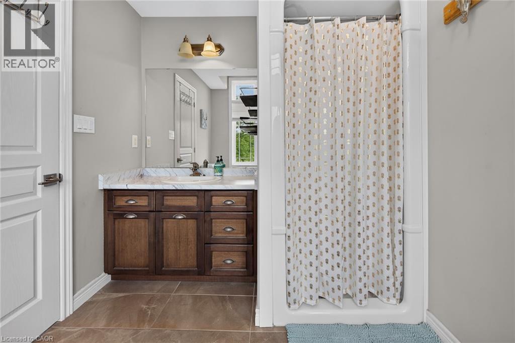 302 Festival Way, Hamilton, Ontario  L0R 1C0 - Photo 32 - 40846479