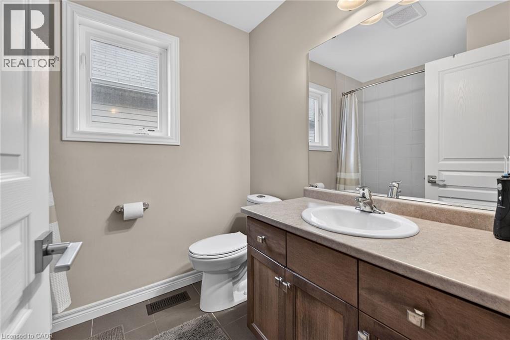 302 Festival Way, Hamilton, Ontario  L0R 1C0 - Photo 34 - 40846479