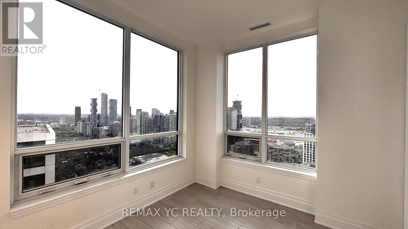 Ph06 - 30 Elm Drive, Mississauga, Ontario  L5B 0N6 - Photo 6 - W13540904