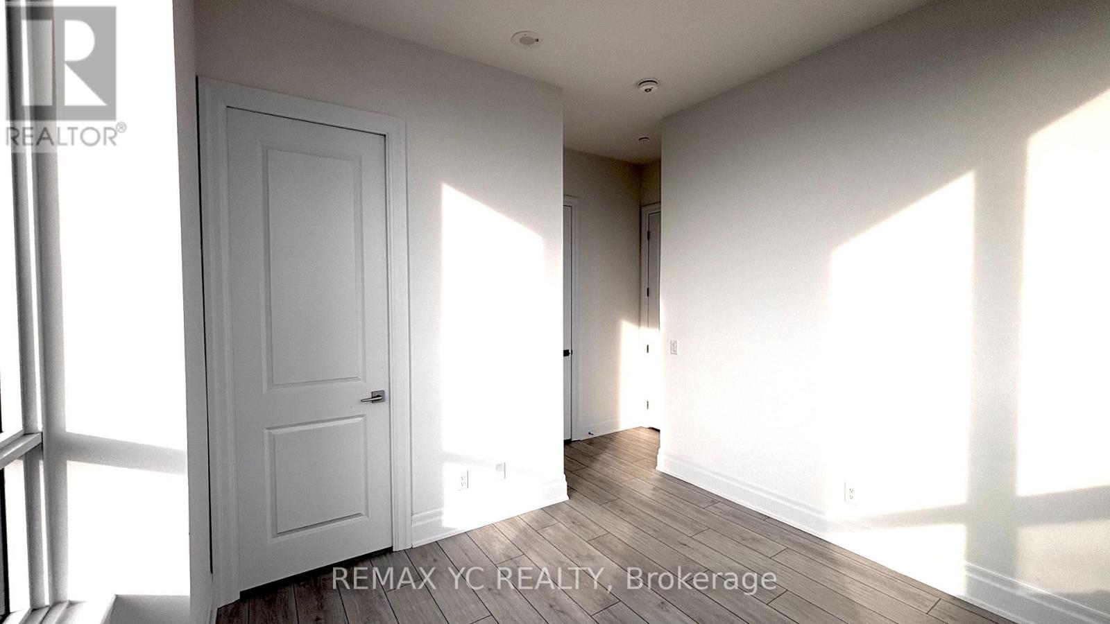 Ph06 - 30 Elm Drive, Mississauga, Ontario  L5B 0N6 - Photo 9 - W13540904