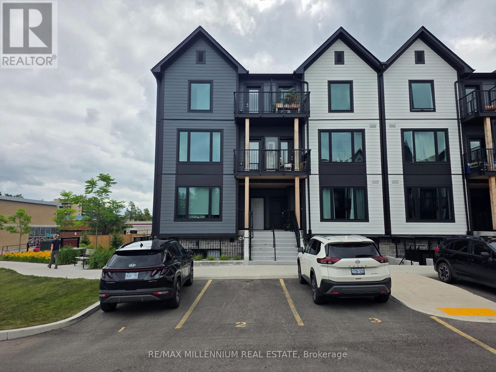103 - 708 WOOLWICH STREET, Guelph (Riverside Park)