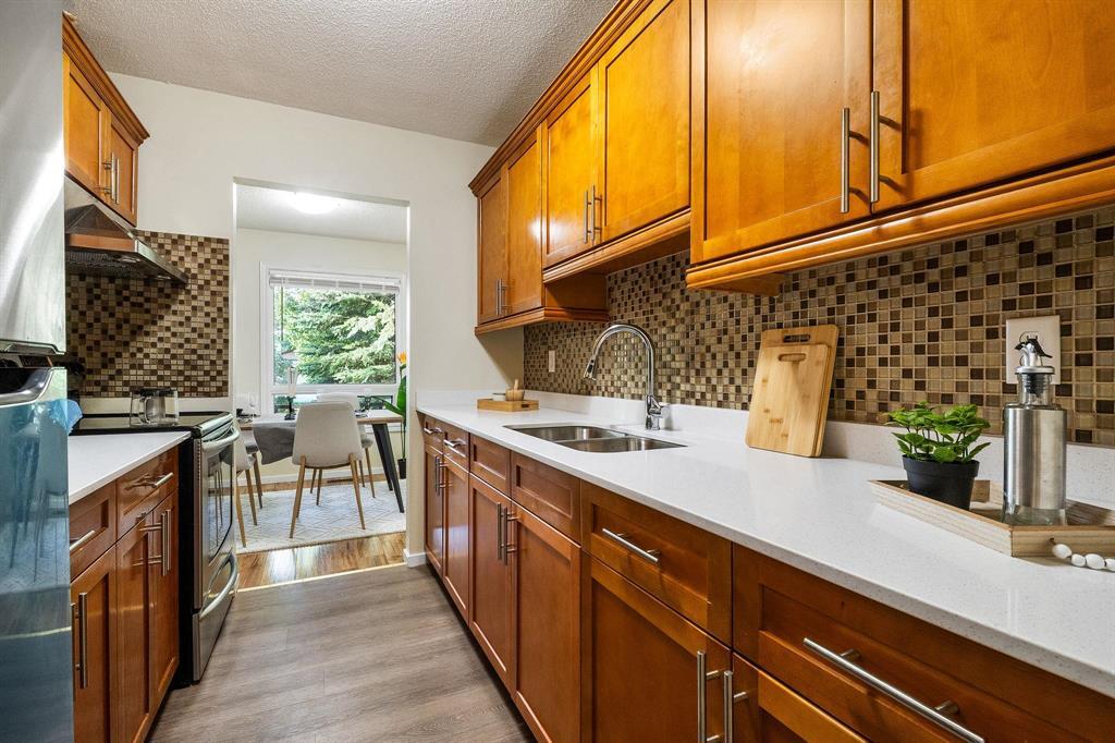 10 Bondar Bay, Winnipeg, Manitoba  R2P 1B4 - Photo 7 - 202615980