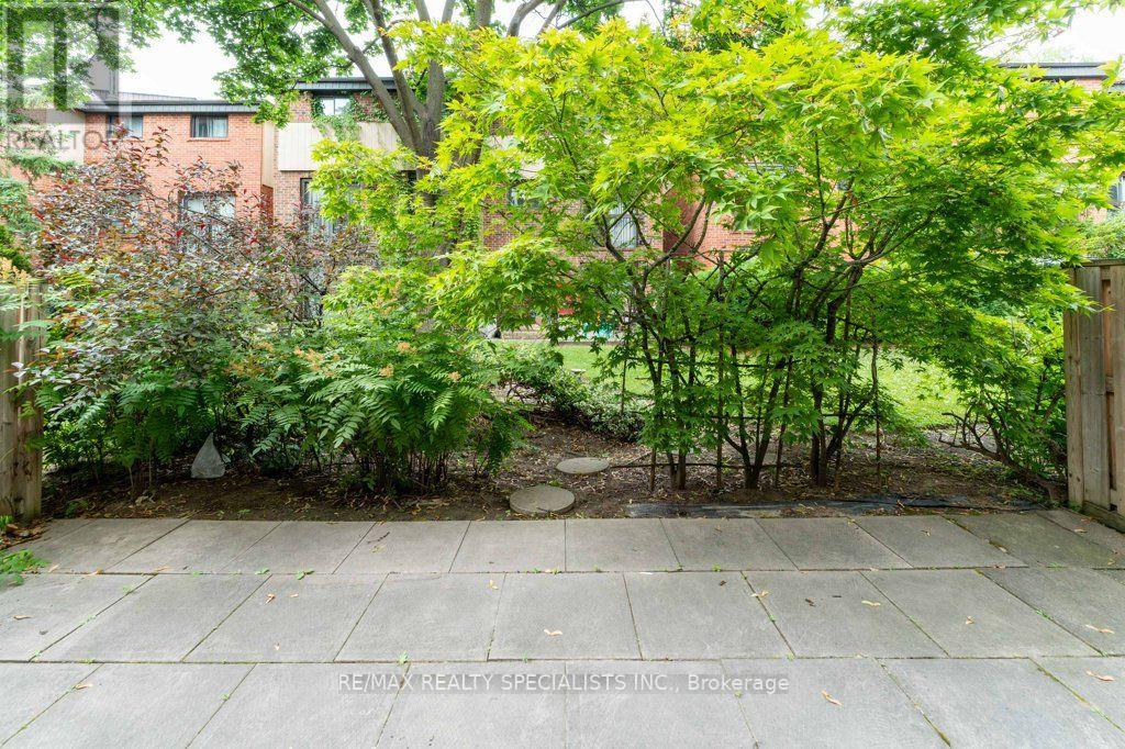 41 Maple Branch Path, Toronto, Ontario M9P 3T4 - Photo 33 - W13540968