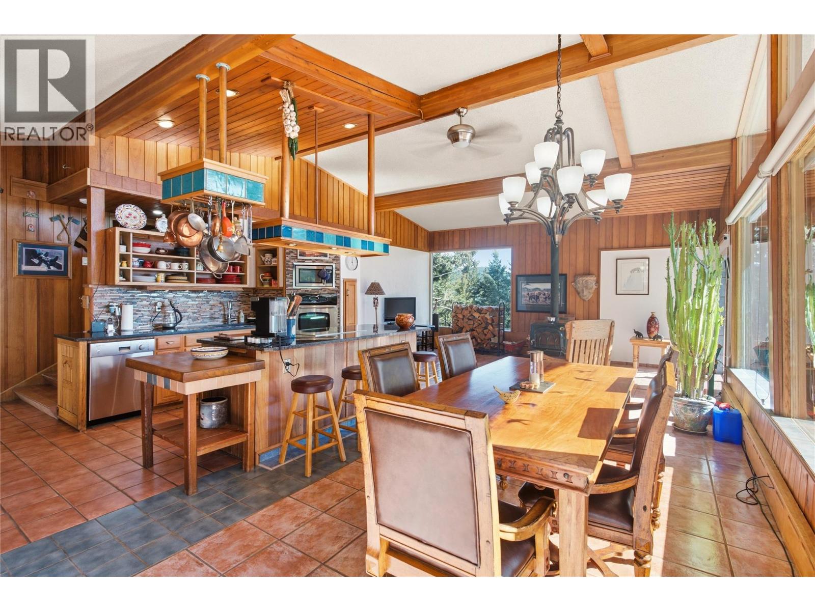 8130 Sun Valley Road, Kelowna, British Columbia  V1P 1M3 - Photo 7 - 10394073