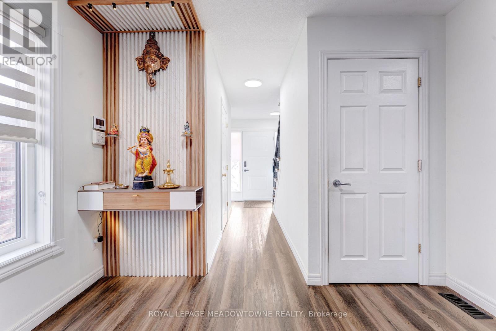 71 Mcfarlane Drive, Cambridge, Ontario  N3C 4L7 - Photo 5 - X13540976
