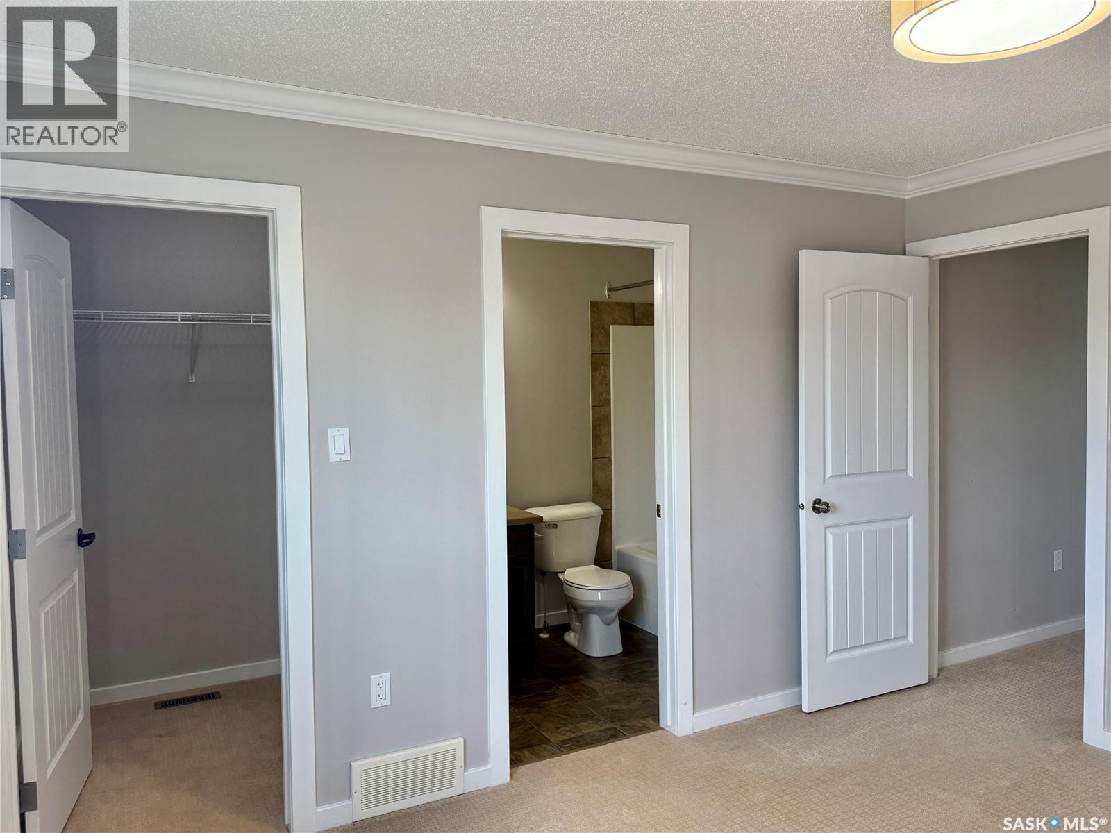 307 810 Hampton Circle, Saskatoon, Saskatchewan  S7R 0K2 - Photo 17 - SK041982