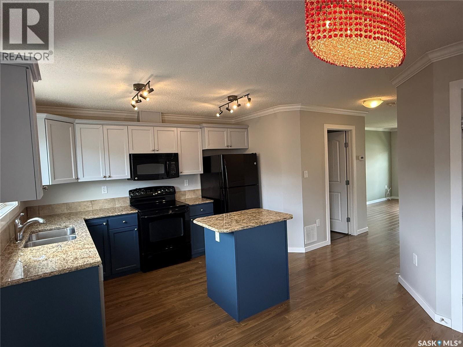 307 810 Hampton Circle, Saskatoon, Saskatchewan  S7R 0K2 - Photo 4 - SK041982