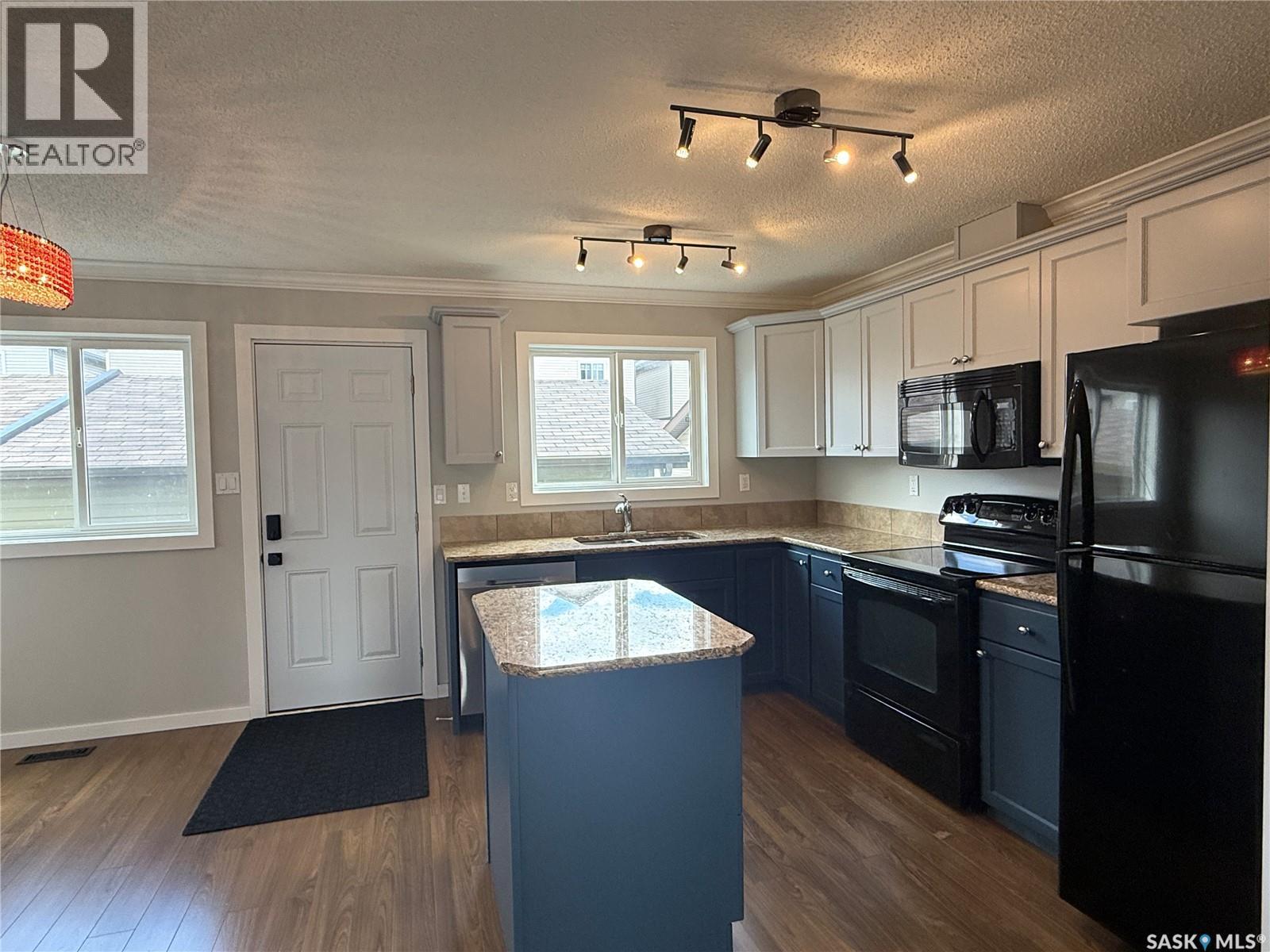 307 810 Hampton Circle, Saskatoon, Saskatchewan  S7R 0K2 - Photo 5 - SK041982