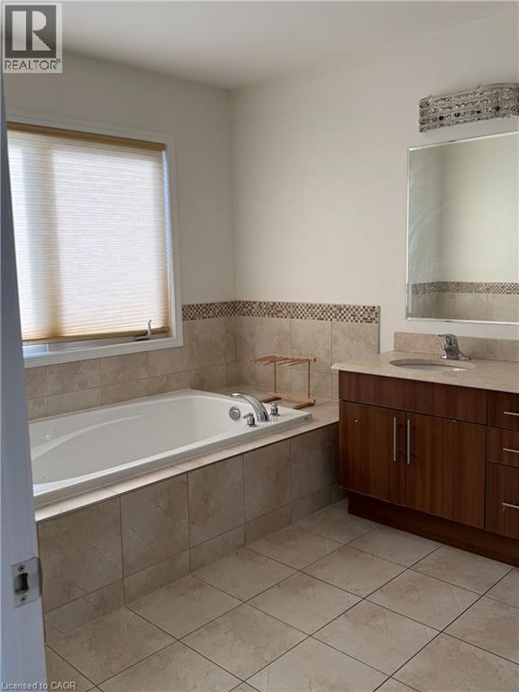 235 Apple Hill Crescent, Kitchener, Ontario  N2R 0E5 - Photo 10 - 40846576
