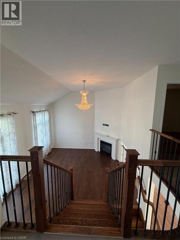 235 Apple Hill Crescent, Kitchener, Ontario  N2R 0E5 - Photo 4 - 40846576