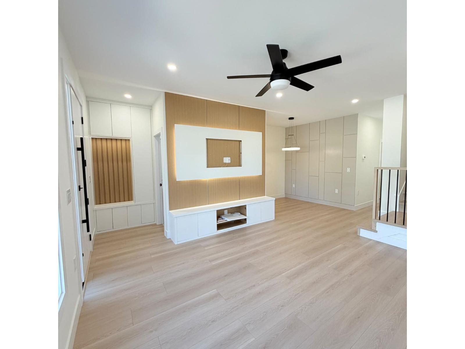102 10039 128 Street, Surrey, British Columbia  V3T 2Z1 - Photo 4 - R3128415