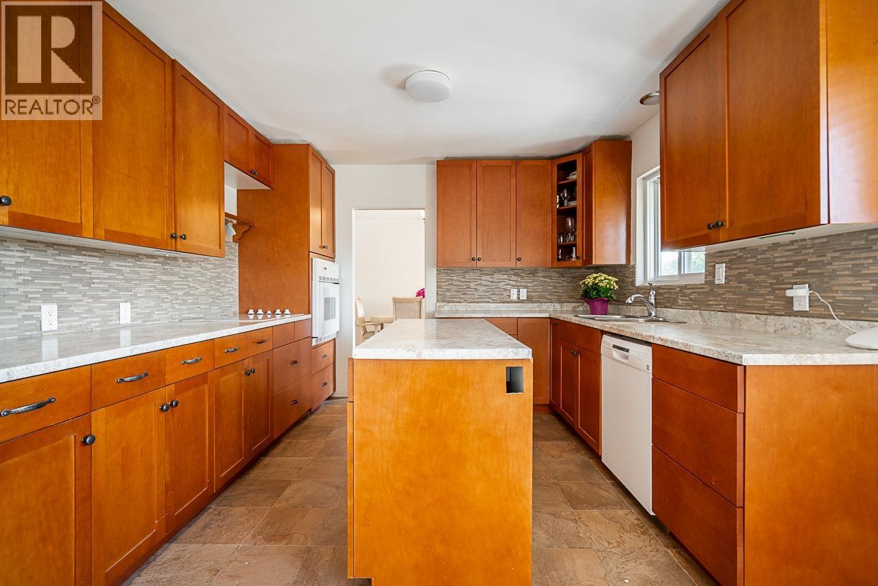 50 East 10th Avenue, New Westminster, British Columbia  V3L 4R5 - Photo 13 - R3144424