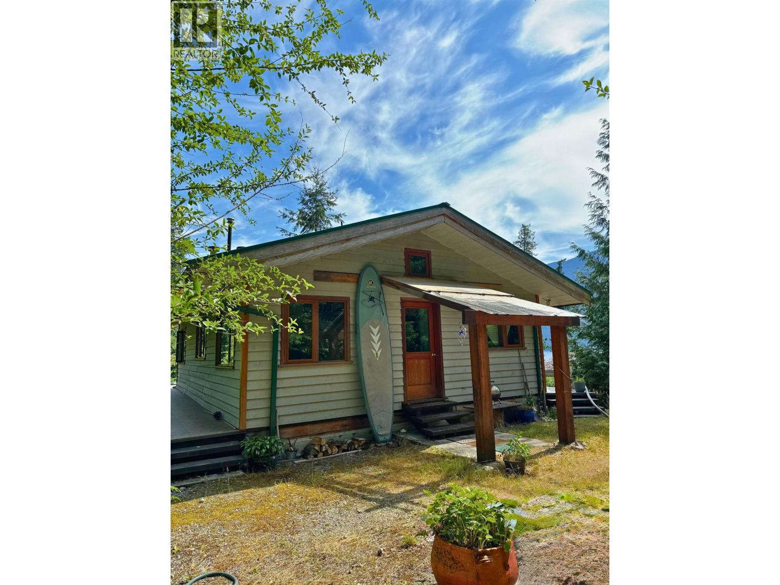 Block R Jakes Landing, Egmont, British Columbia  V0N 1N0 - Photo 2 - R3144454