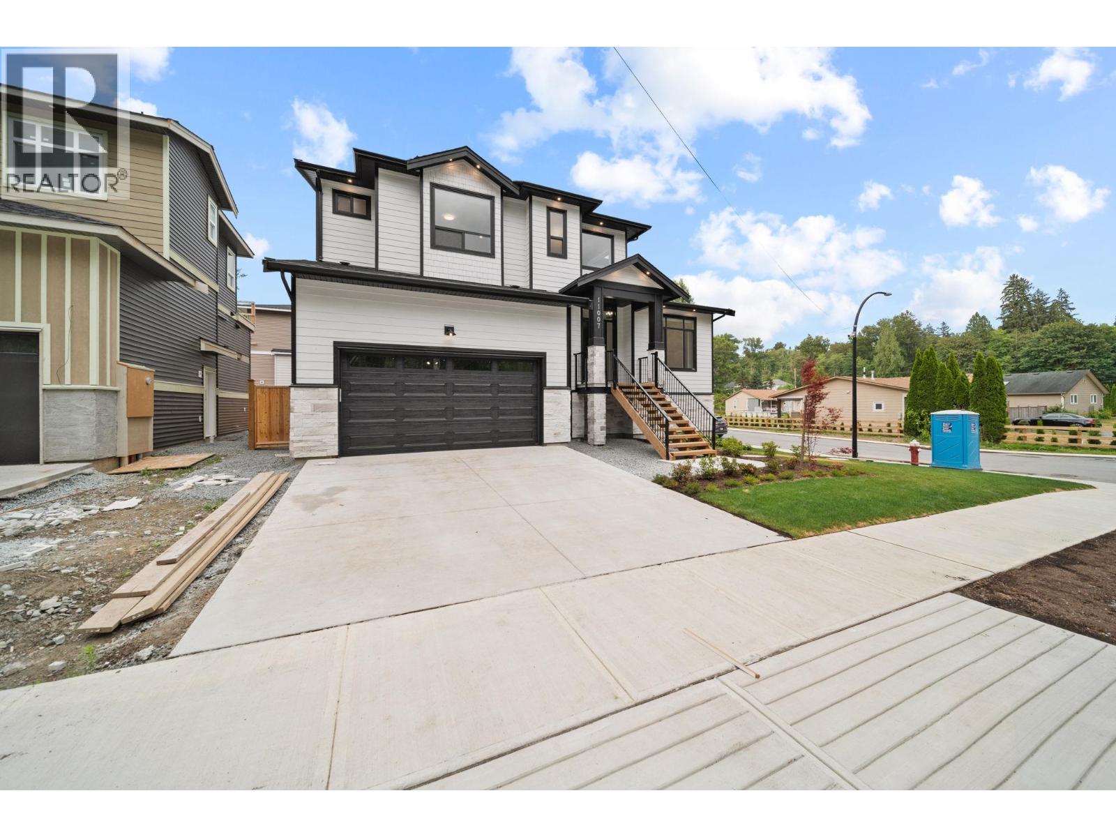 11007 244 STREET, maple ridge, British Columbia