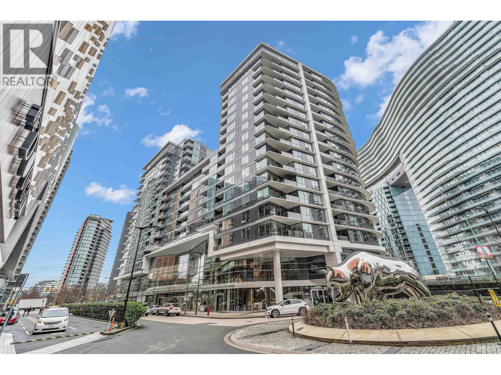 1121 68 SMITHE STREET, vancouver, British Columbia