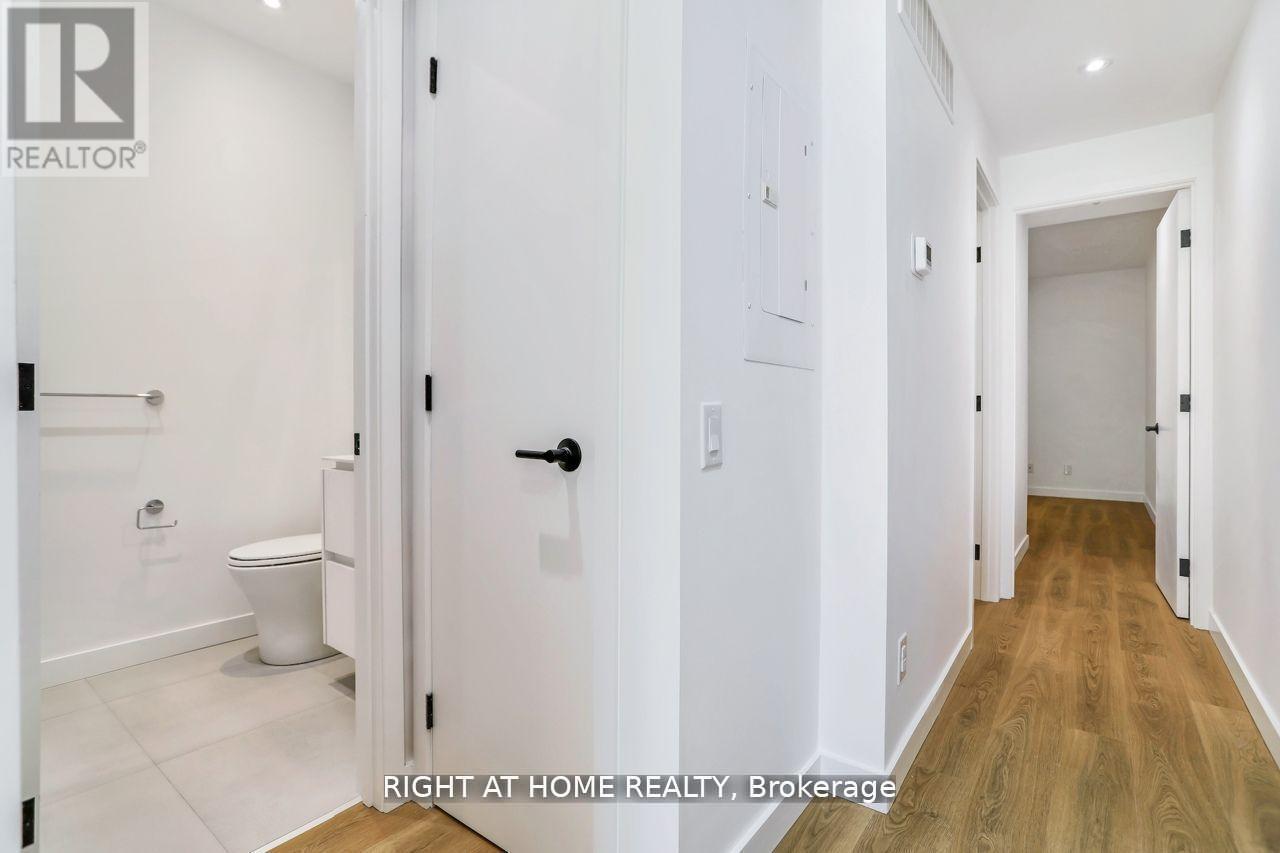 201 - 1086 St Clair Avenue W, Toronto, Ontario M6E 1A7 - Photo 11 - C13541034