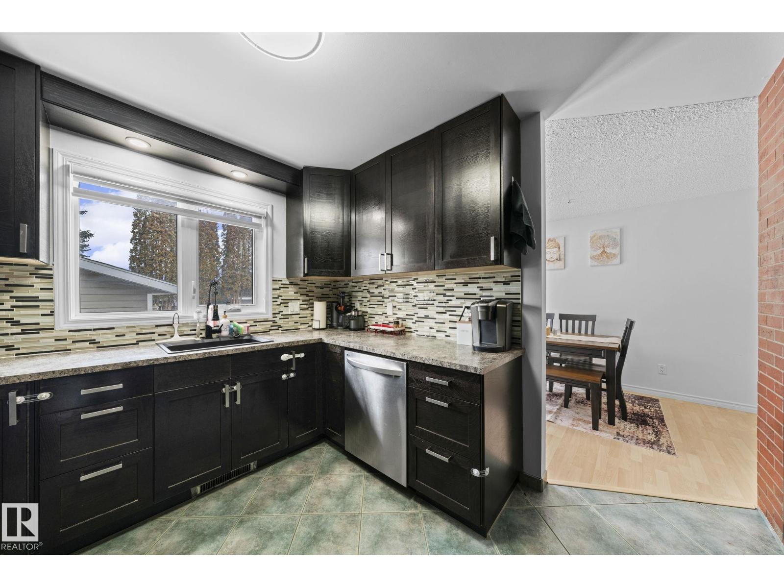 5418 17a Av NW, Edmonton, Alberta  T6L 1L2 - Photo 13 - E4497736