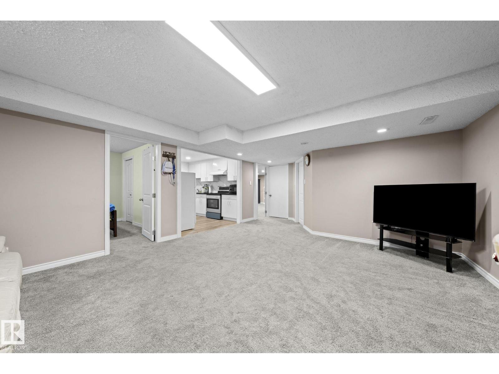 5418 17a Av NW, Edmonton, Alberta  T6L 1L2 - Photo 28 - E4497736