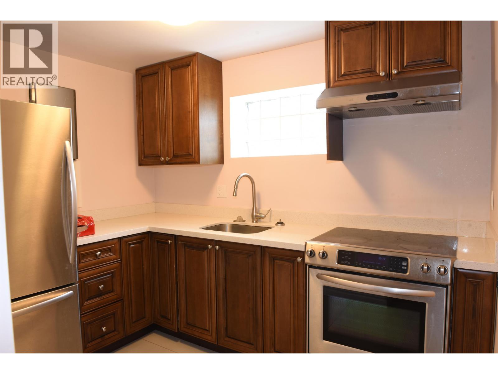 2220 Paulus Crescent, Burnaby, British Columbia  V5A 2M4 - Photo 9 - R3144439