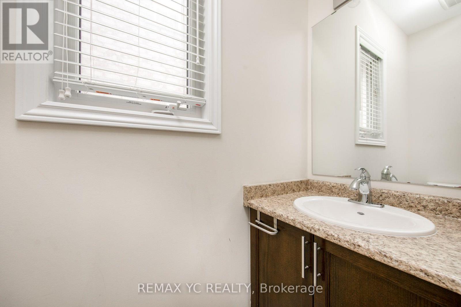 56 Walker Boulevard, New Tecumseth, Ontario  L9R 0N3 - Photo 16 - N13541028