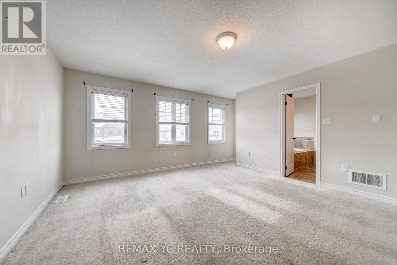 56 Walker Boulevard, New Tecumseth, Ontario  L9R 0N3 - Photo 21 - N13541028