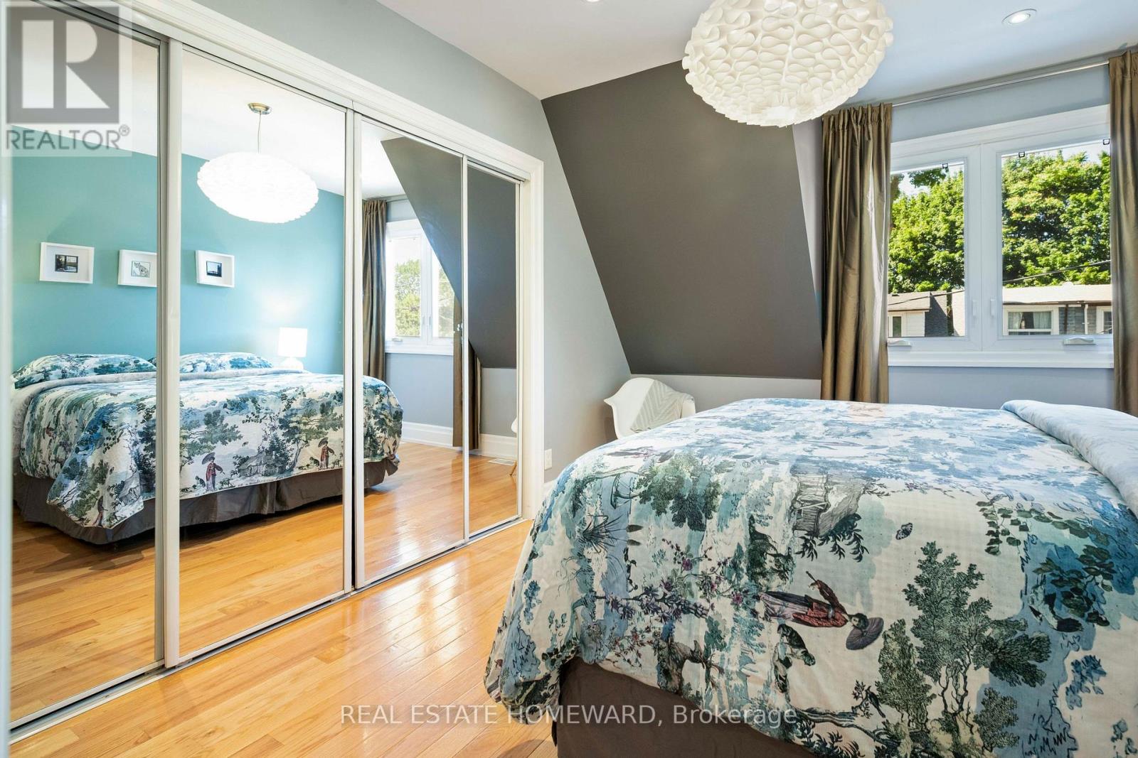 27 Mountalan Avenue, Toronto, Ontario  M4J 1H3 - Photo 31 - E13538358