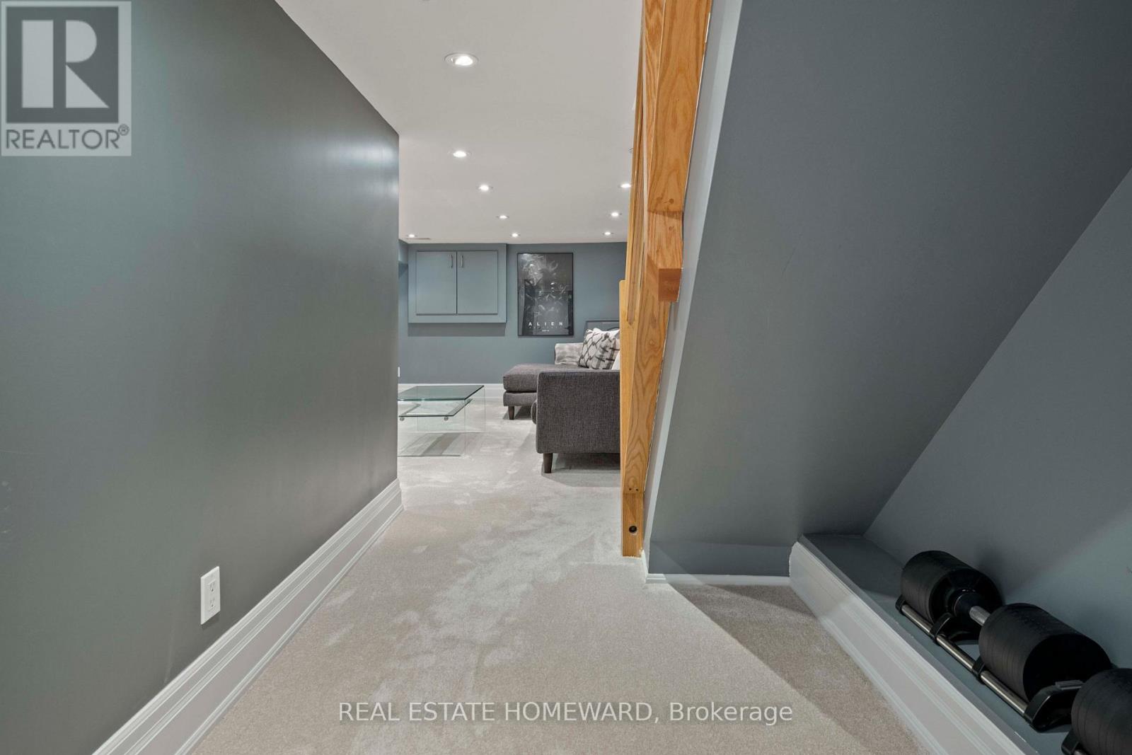 27 Mountalan Avenue, Toronto, Ontario  M4J 1H3 - Photo 39 - E13538358