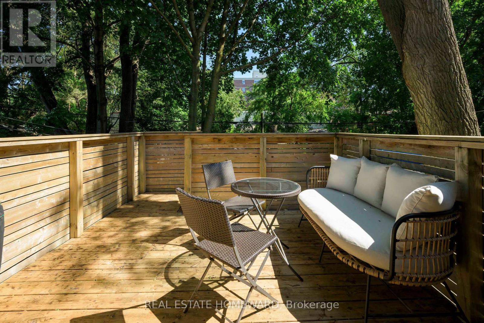 27 Mountalan Avenue, Toronto, Ontario  M4J 1H3 - Photo 45 - E13538358