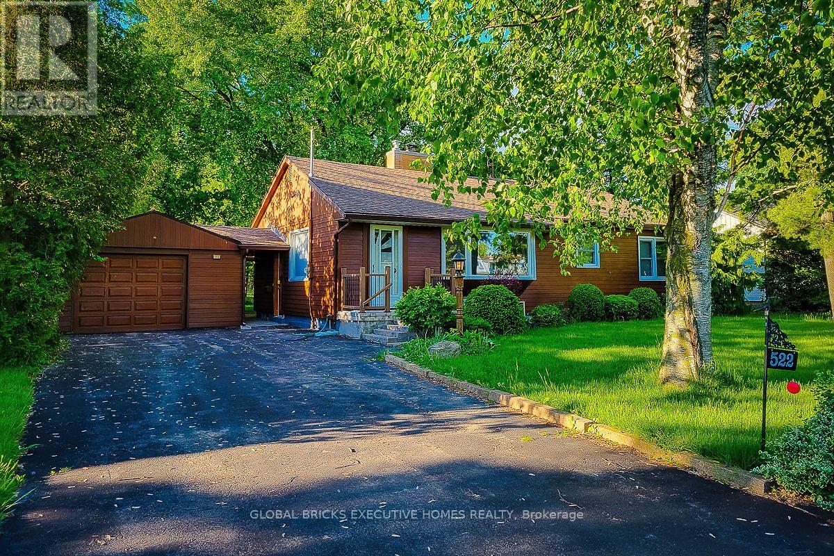 522 WOODLAWN ROAD, Welland (N. Welland)