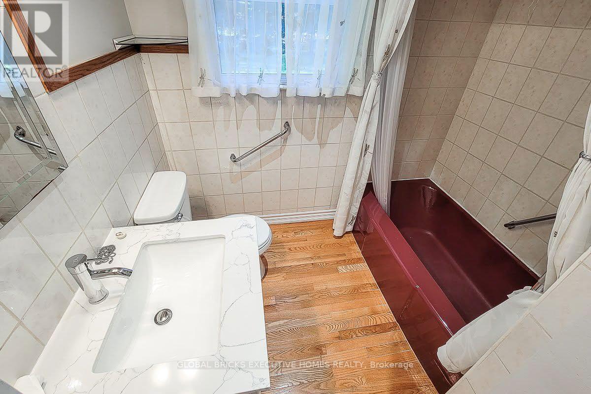 522 Woodlawn Road, Welland, Ontario  L3C 3K1 - Photo 19 - X13165242