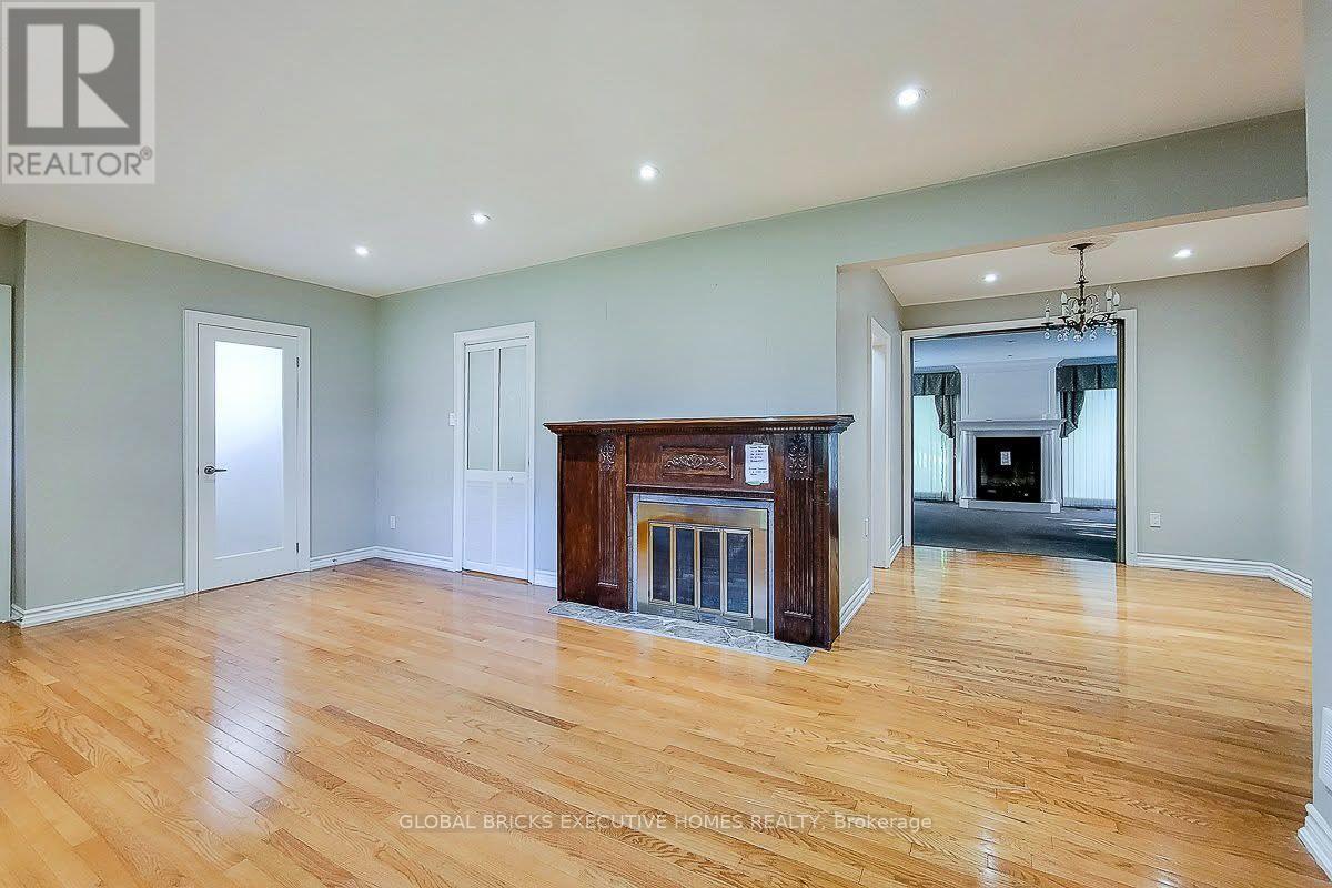 522 Woodlawn Road, Welland, Ontario  L3C 3K1 - Photo 9 - X13165242