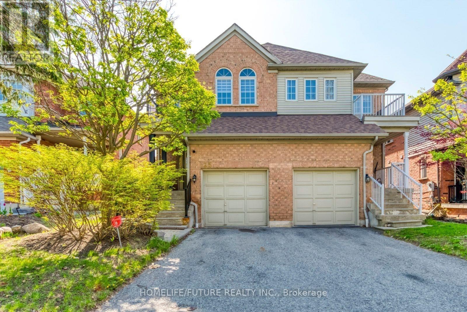 25 HEMANS COURT, Ajax, Ontario