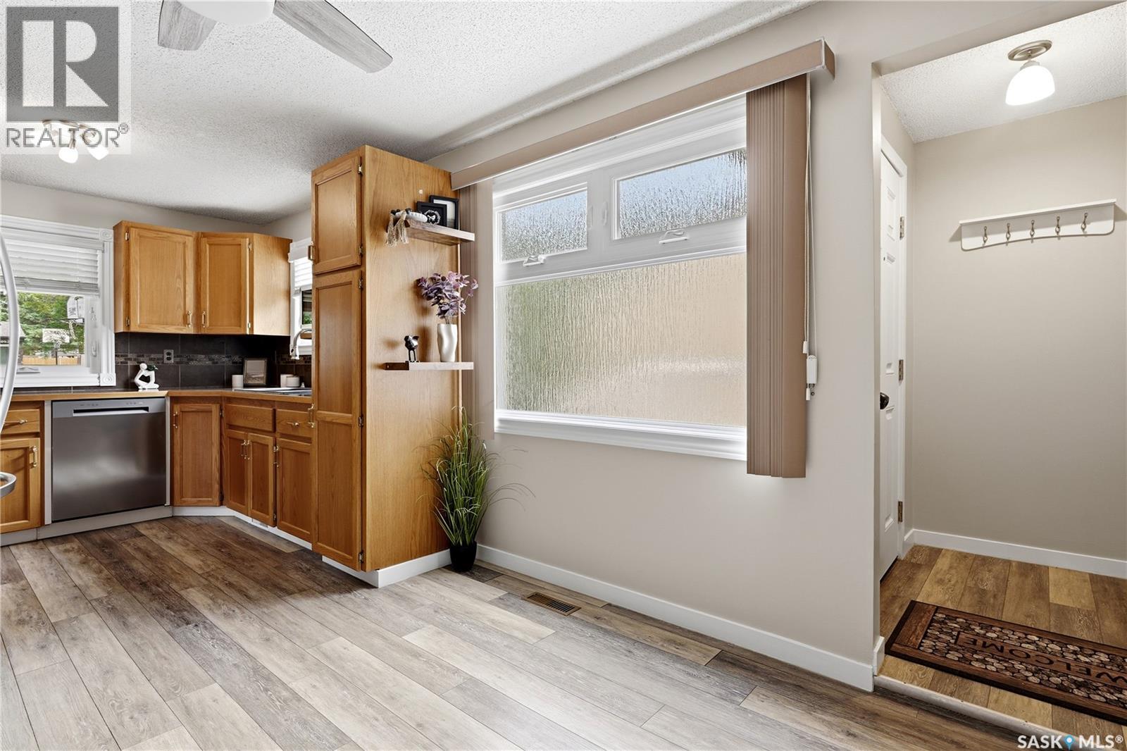 846 Gibson Street N, Regina, Saskatchewan  S4X 1S8 - Photo 12 - SK042022