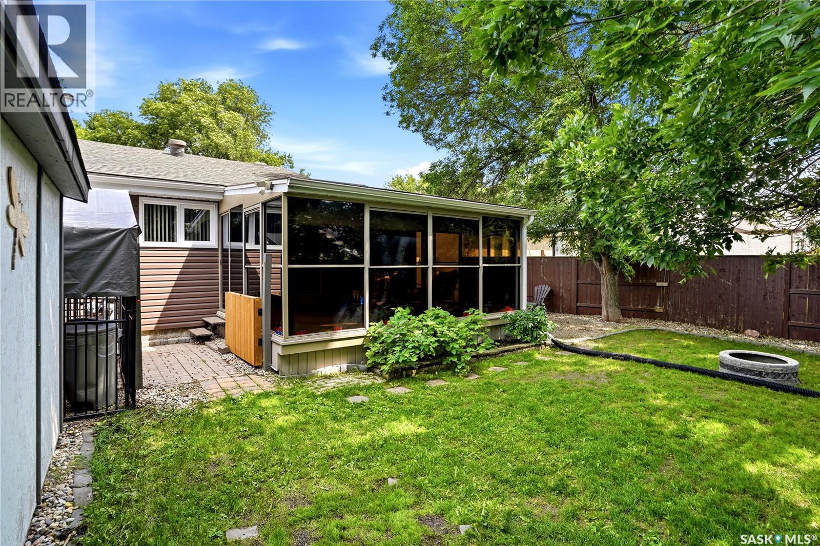 846 Gibson Street N, Regina, Saskatchewan  S4X 1S8 - Photo 42 - SK042022