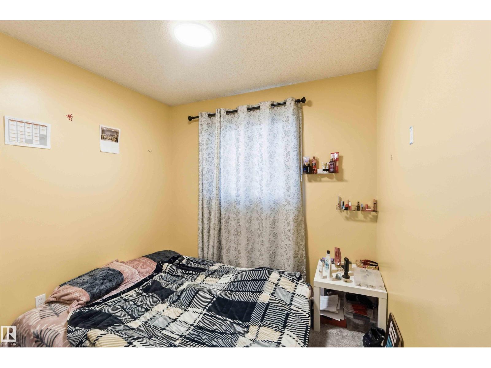 8819 29 Av NW, Edmonton, Alberta  T6K 2X5 - Photo 6 - E4496647