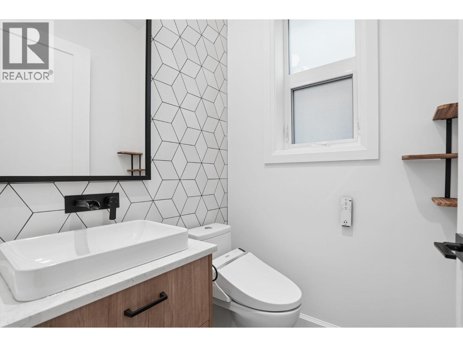4728 Little Street, Vancouver, British Columbia  V5N 4S8 - Photo 14 - R3144139