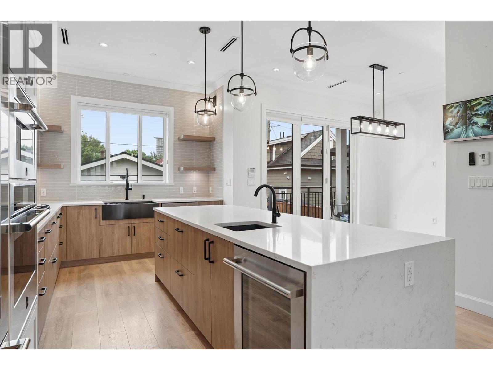 4728 Little Street, Vancouver, British Columbia  V5N 4S8 - Photo 7 - R3144139