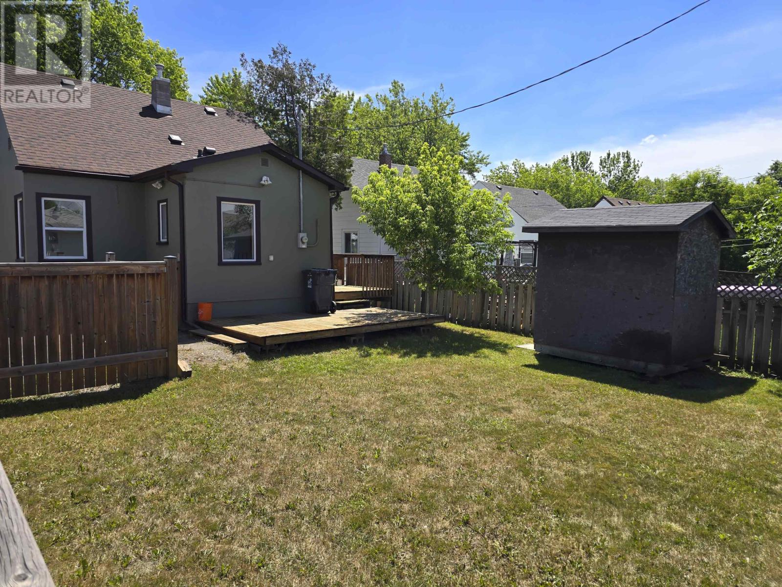 200 Kenogami St S, Thunder Bay, Ontario  P7B 4S3 - Photo 2 - TB2601858