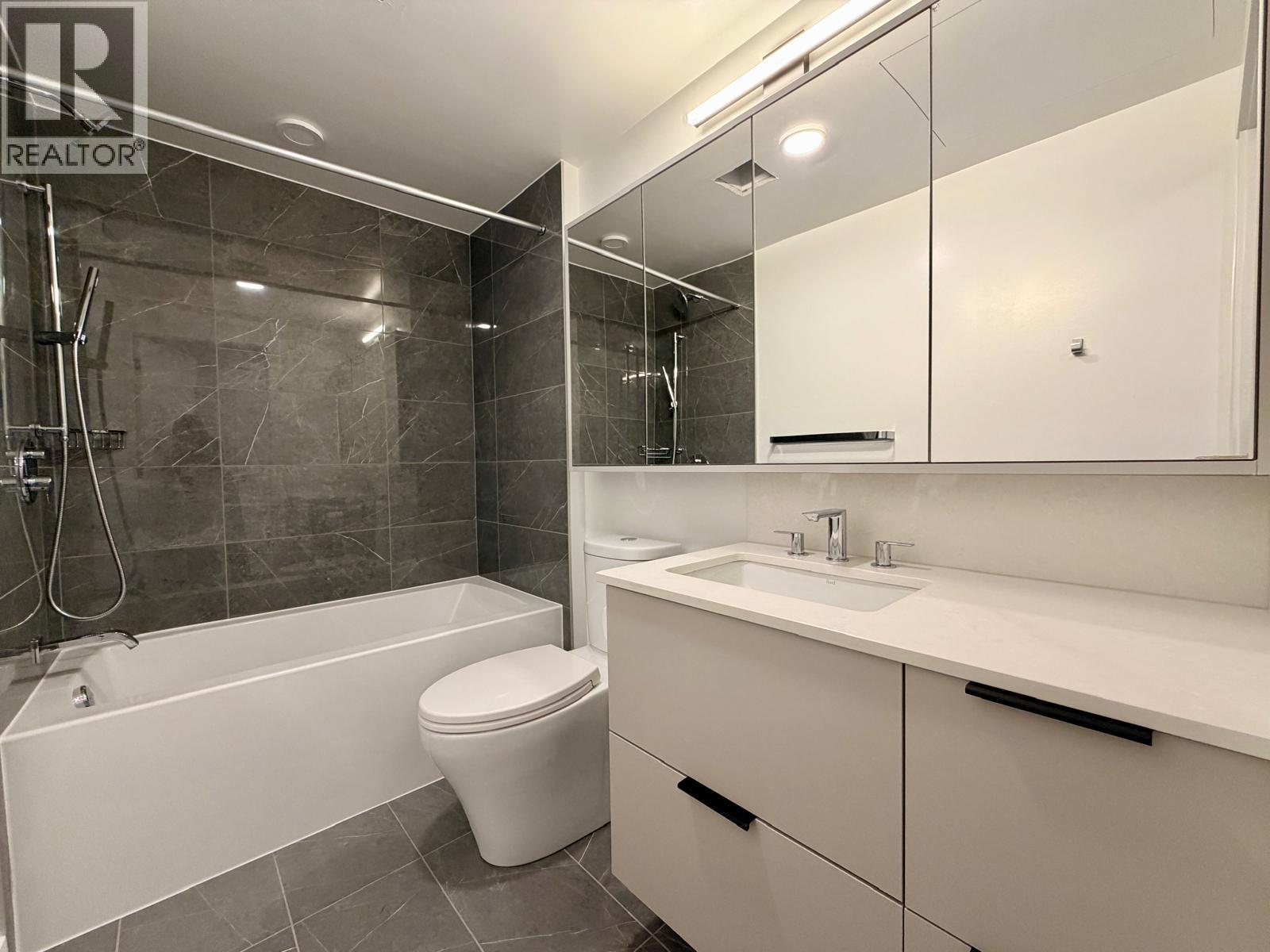 8120 Oak Street, Vancouver, British Columbia  V6P 0N2 - Photo 13 - R3144483