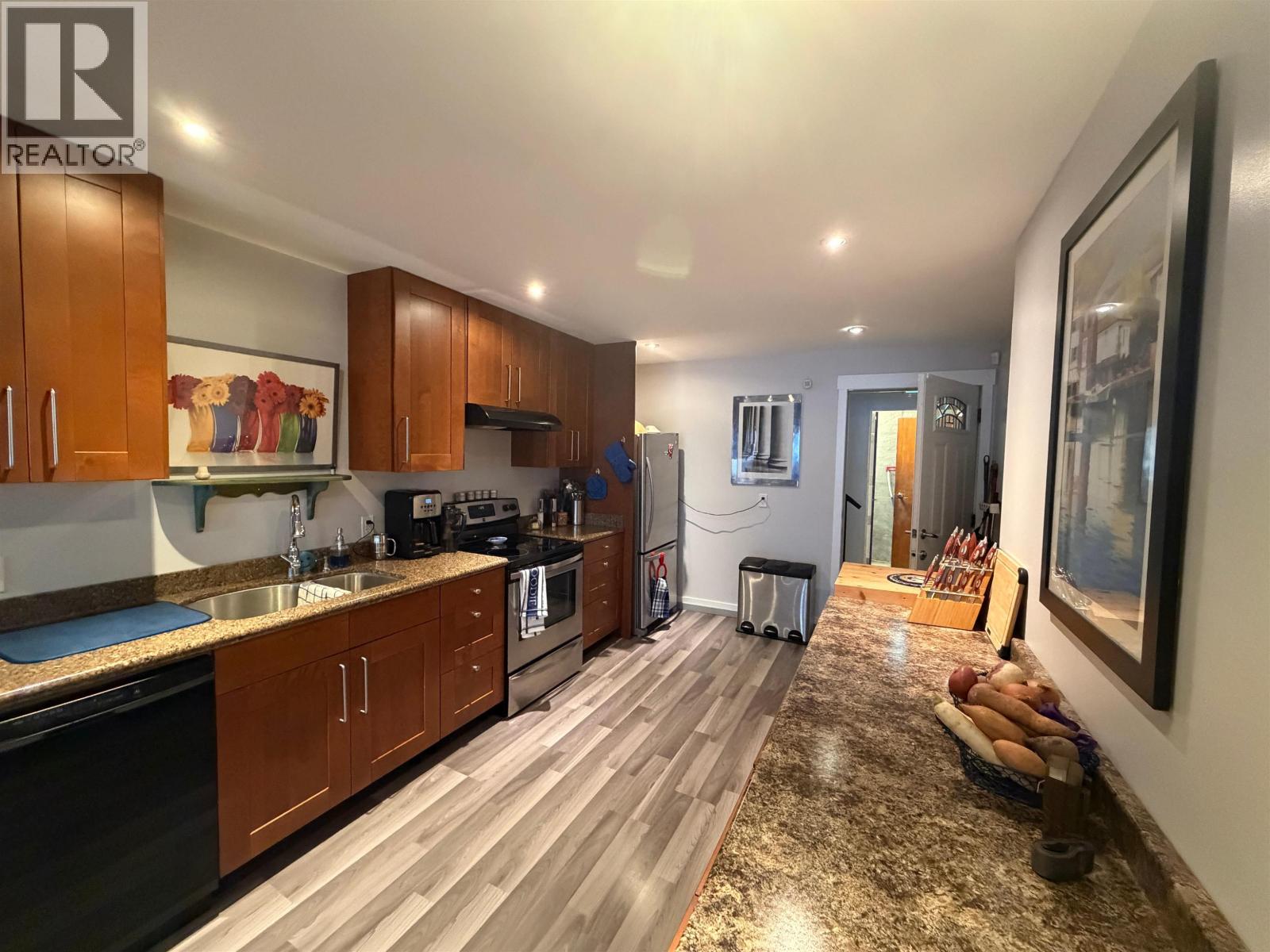 418 Marine Drive, Gibsons, British Columbia  V0N 1V9 - Photo 13 - C8080272