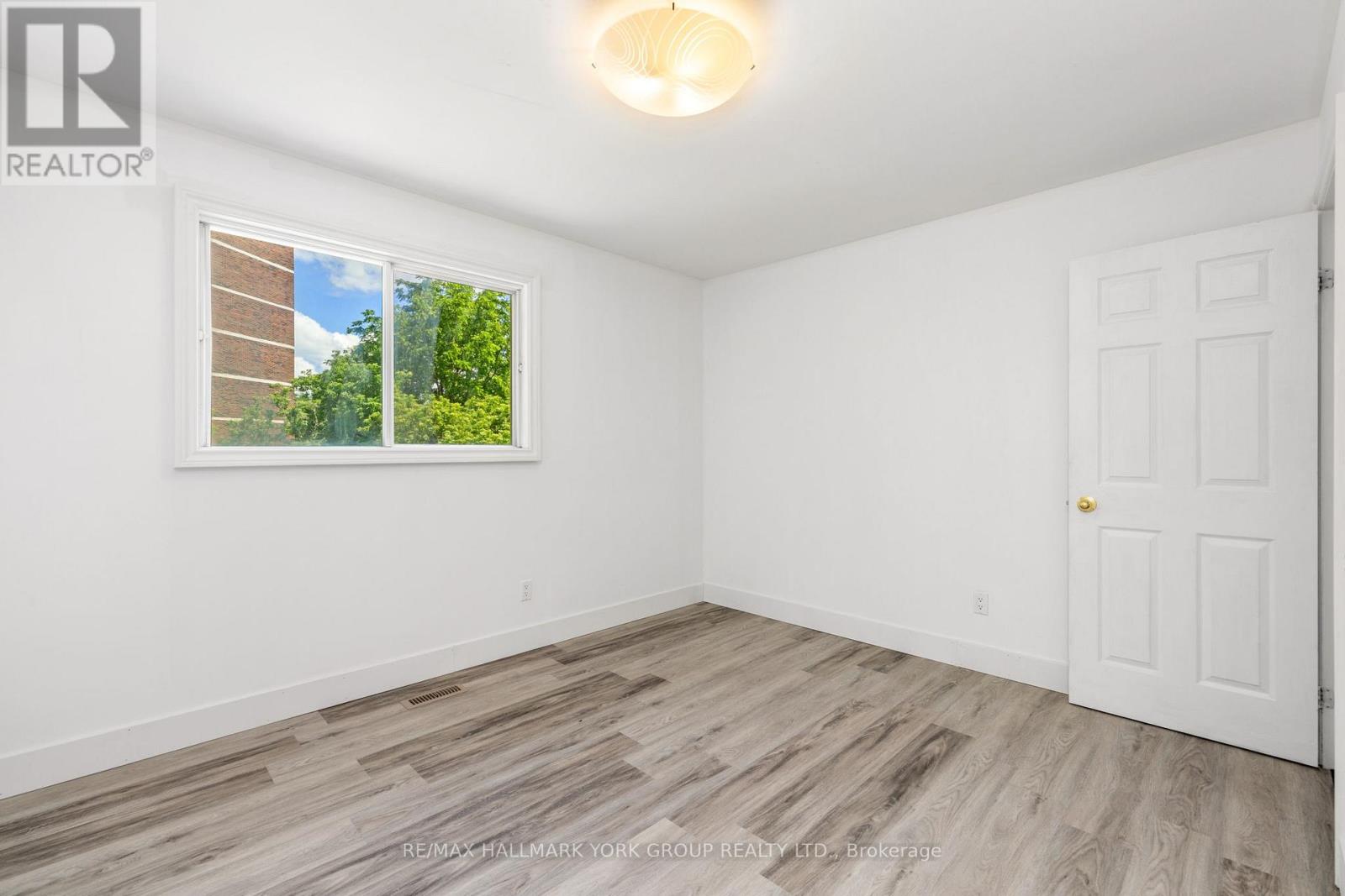 79 Maplegrove Avenue, Bradford West Gwillimbury, Ontario  L3Z 1R9 - Photo 19 - N13541166
