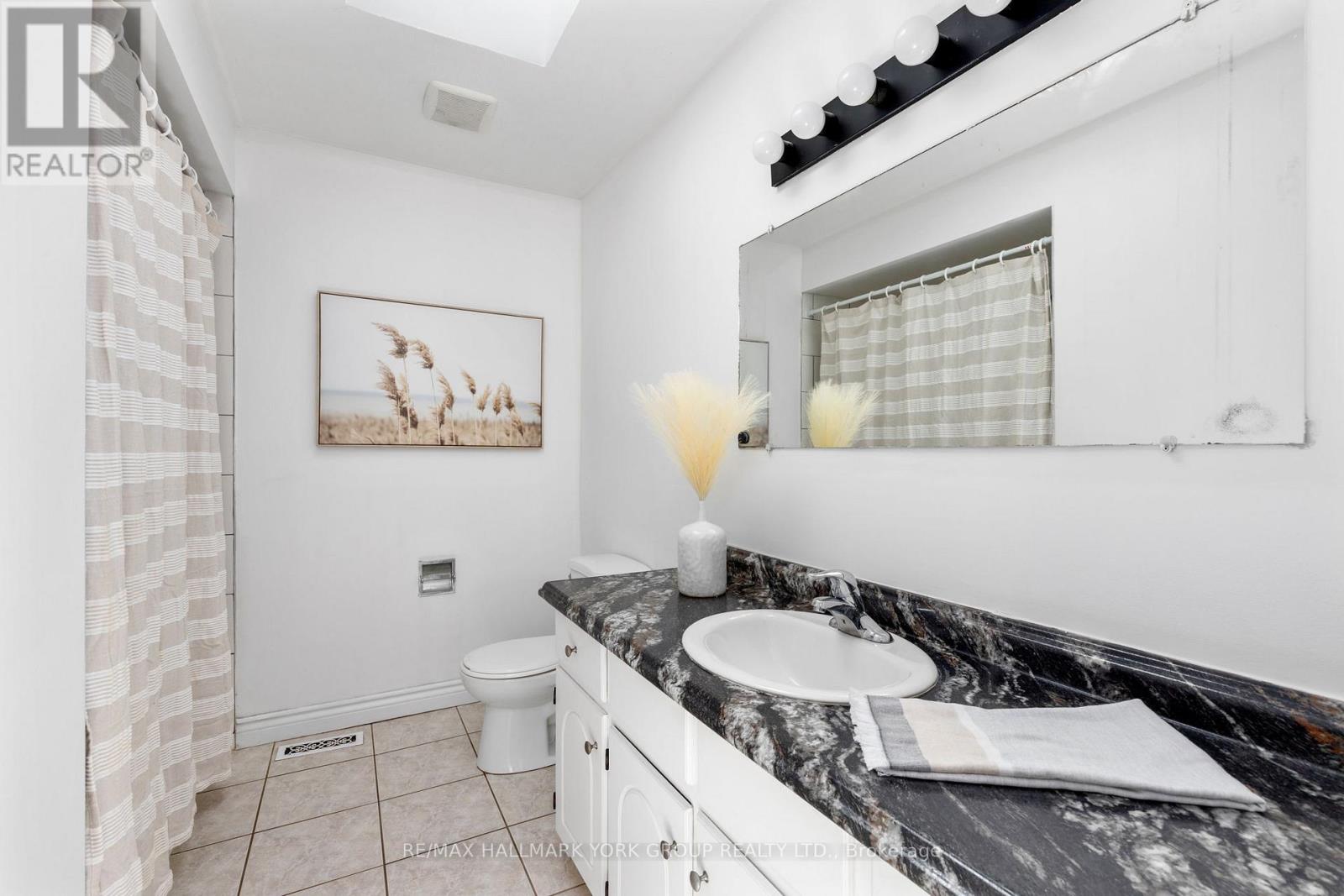 79 Maplegrove Avenue, Bradford West Gwillimbury, Ontario  L3Z 1R9 - Photo 20 - N13541166