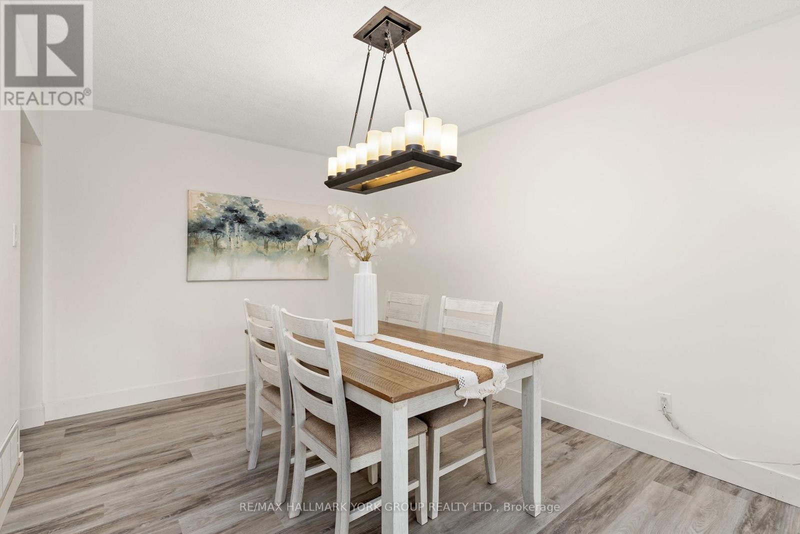 79 Maplegrove Avenue, Bradford West Gwillimbury, Ontario  L3Z 1R9 - Photo 5 - N13541166