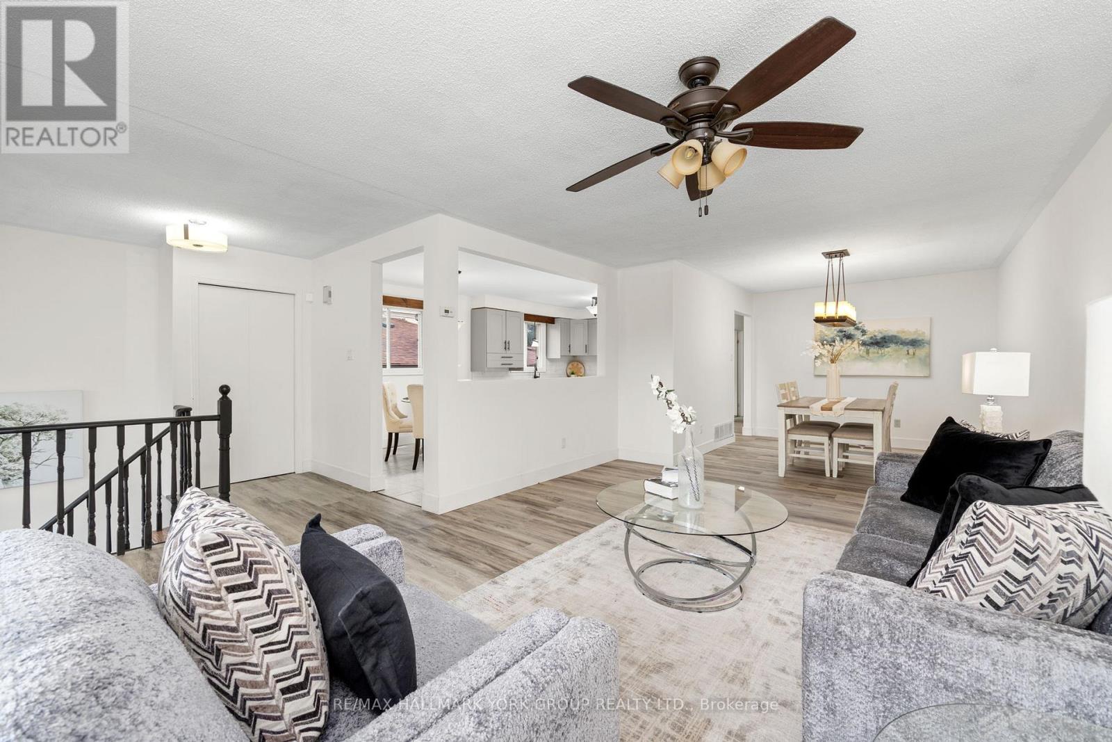 79 Maplegrove Avenue, Bradford West Gwillimbury, Ontario  L3Z 1R9 - Photo 6 - N13541166